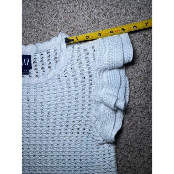 GAP - Petite XS - White Crochet Blouse - Ruffle Detailing - Picture 6 of 8